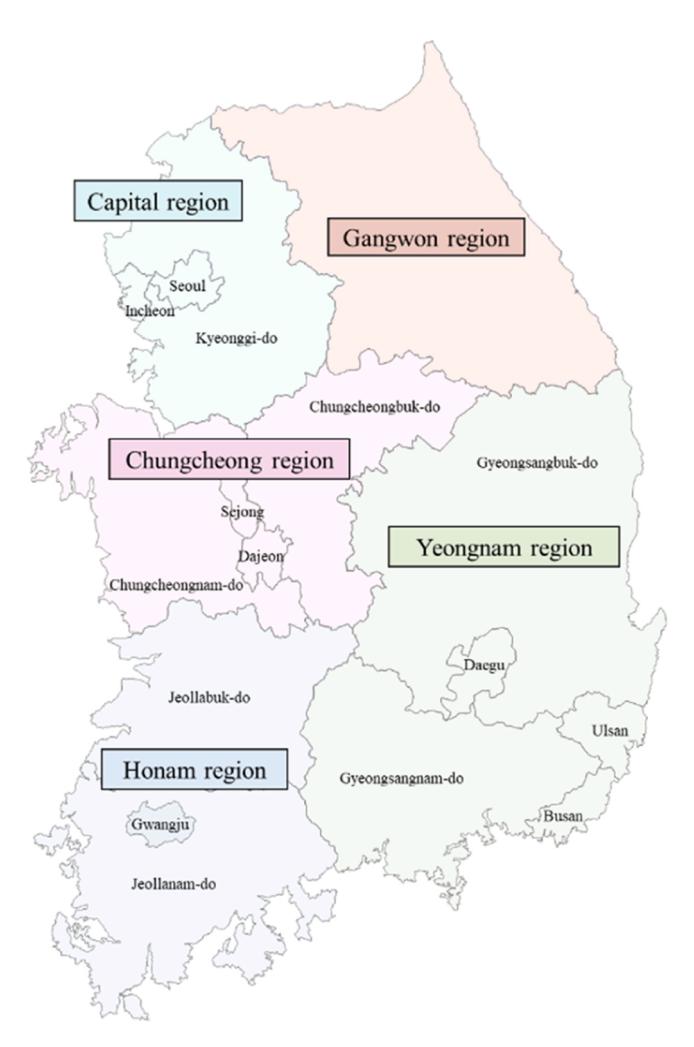 연구의 공간 범위 — 5 region (Capital Area, Yeongnam, Chungcheong, Honam, Gangwon) 의 226 municipality 분포. National Atlas of Korea + Korean Statistical Information Service 의 표준 region 분류 채택. 본 paper 의 분석 단위.